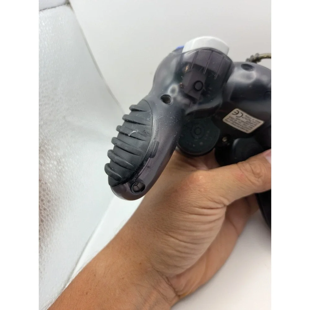 Mad Catz Wired Controller for Nintendo GameCube Ergonomic 5-9ft Cable